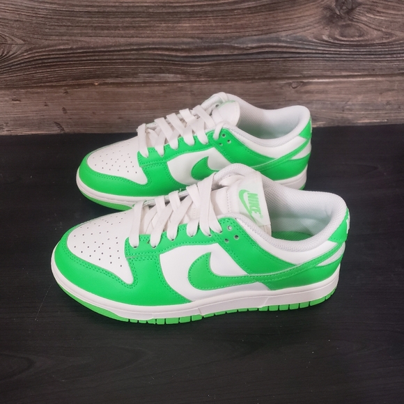 New Nike Dunk Low Neon Green Sneakers Womens Size 6.5 Streetwear Casual Everyday - Picture 2 of 8